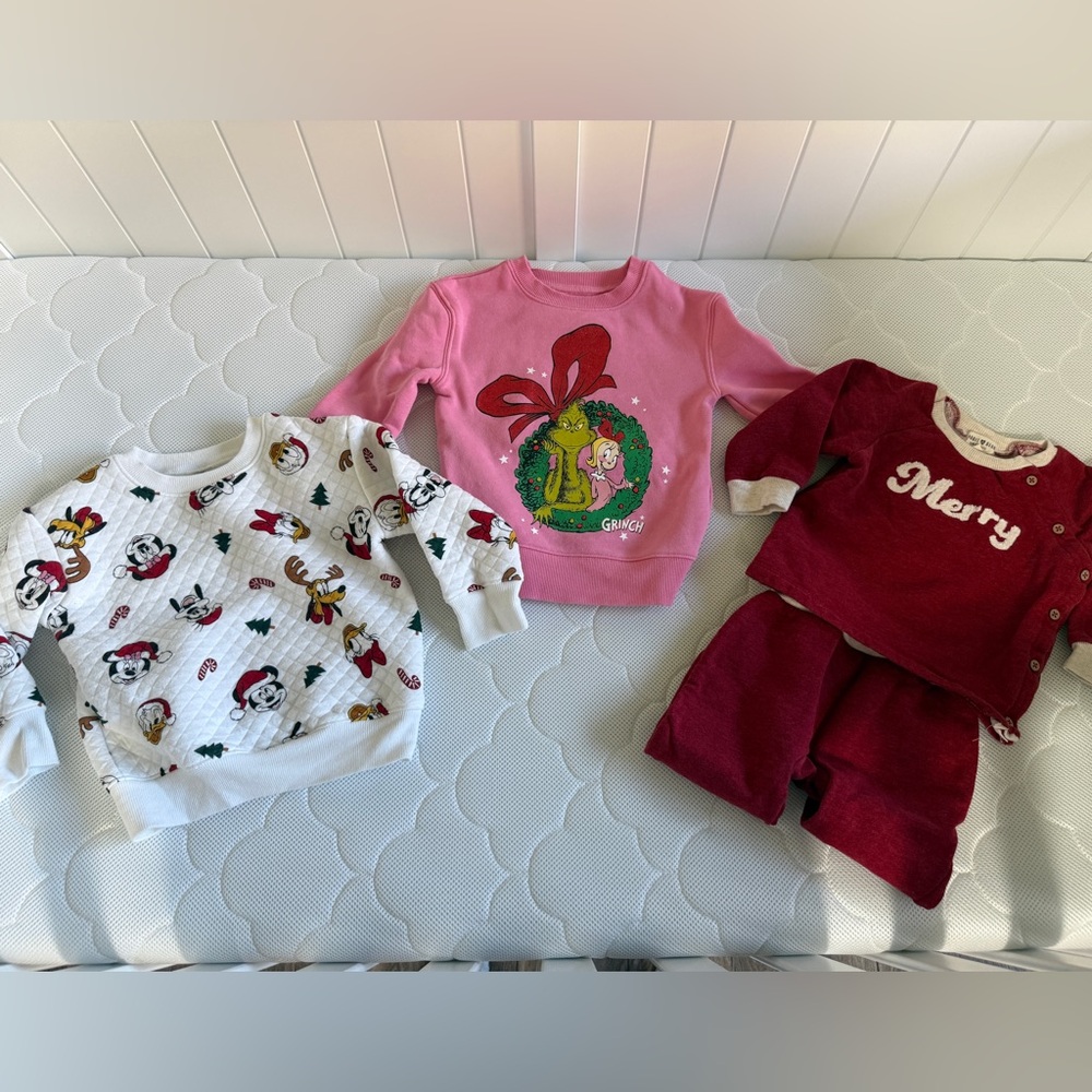 Christmas Disney Grinch 2T Sweatshirt Bundle